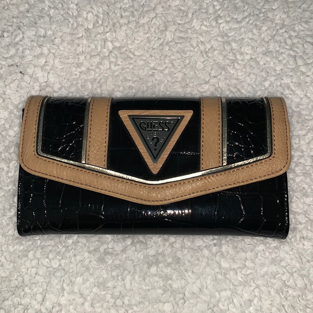 Guess Patent Snakeskin Wallet - Picture 6 of 17